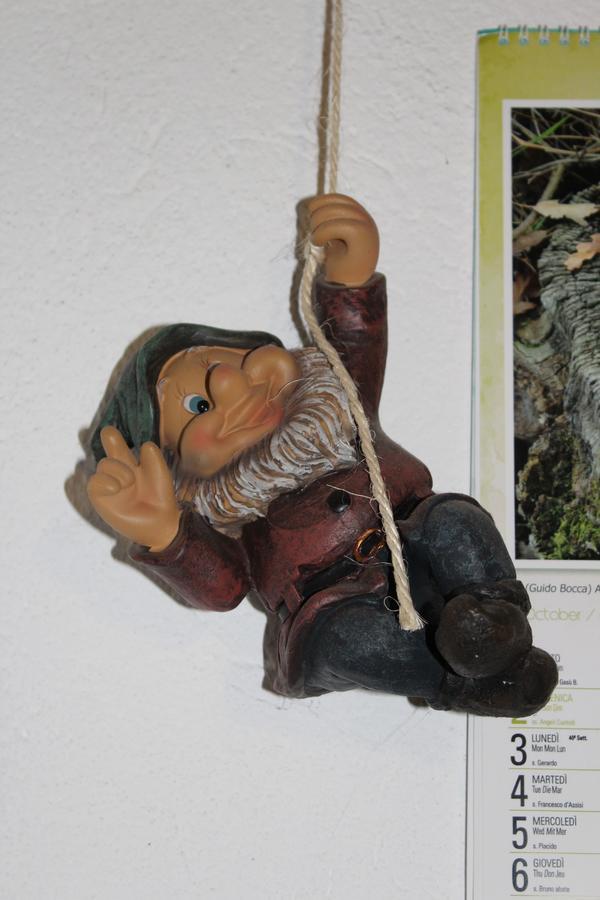 Rifugio Escursionistico La Rua' Hostel Macra ภายนอก รูปภาพ